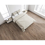 Charger l&#39;image dans la visionneuse de galerie, Revêtement de sol stratifié aspect bois brun moyen Lifeproof Autumn Oak, 12 mm x 7,6 po l x 54,45 po L (17,24 pi²/boîte)
