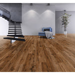 Charger l&#39;image dans la visionneuse de galerie, Revêtement de sol stratifié gris moyen, collection Home Decorators, Goldwyn Hickory, 12 mm x 6,26 po x 54,45 po (16,57 pi²/boîte)
