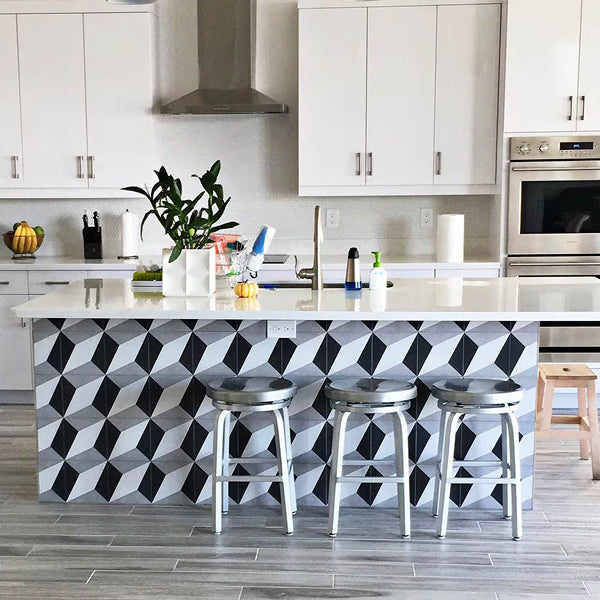 Merola Tile Twenties Diamond 7.75 inch x 7.75 inch Ceramic Floor and Wall Tile 11.11 sq ft/case – Geometric Matte Finish